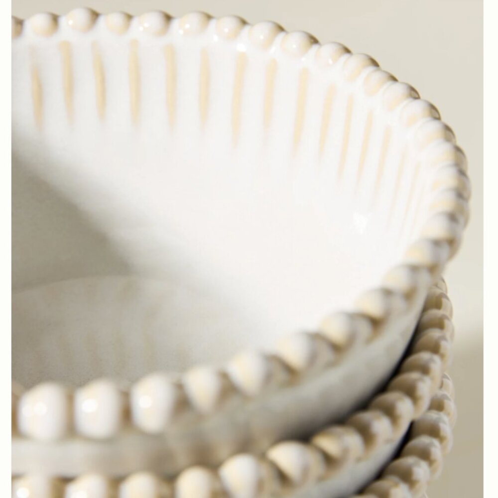 Pearl Design Cream Bowls - Picture 2 of 4